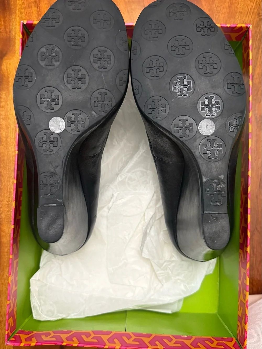 Tory Burch Black Leather Pumps with Gold Logo Medallion
